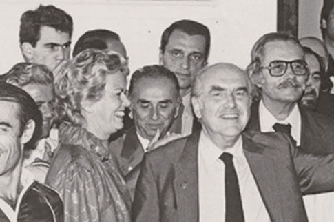 Ολα του... γάμου δύσκολα για τη «σιδηρά» μητέρα του ΓΑΠ