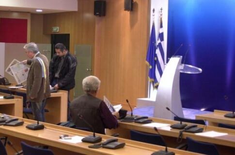 Εσβησε το μπρίφινγκ