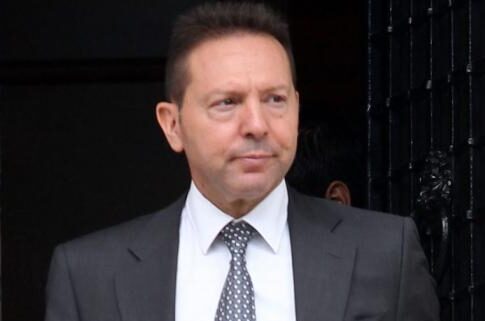 «Θαύματα» με... «θα» από Στουρνάρα