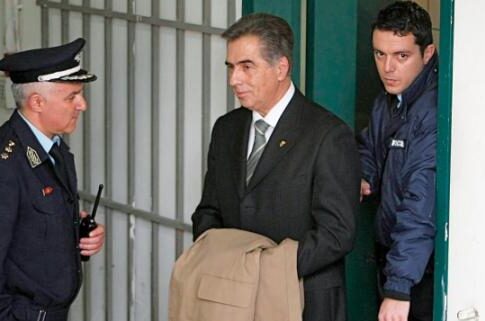 Πανικός μετά το σοκ