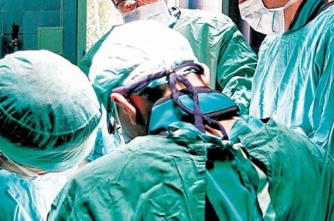 Δώρισε τον έναν νεφρό στον γιο του