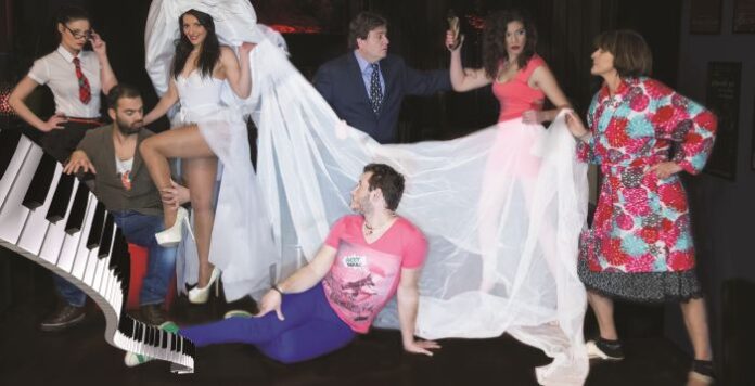 Ερχεται ο «Γάμος στα όρια» που δίνει απάντηση στην κρίση
