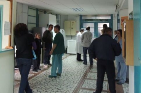 Πυροβόλησε τον γιατρό κι έβαλε τέρμα στη ζωή του!