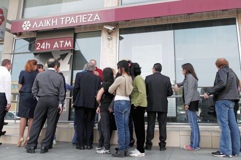 Οι «καλές», οι «κακές» τράπεζες και τα «παιχνίδια» με τους καταθέτες