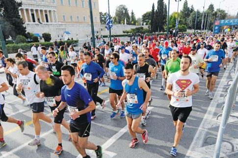 Ο ημιμαραθώνιος που έγινε... καροτσοδρομία
