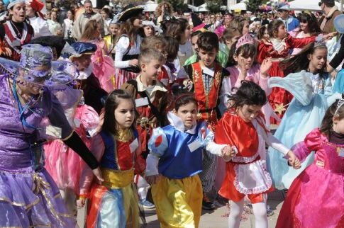 Αποκριάτικο πάρτι για μικρούς και μεγάλους στον Πειραιά