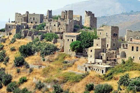 Θρίλερ με πτώμα που «οδηγεί» στον 26χρονο απαχθέντα!