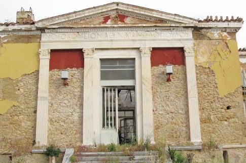 Το Μανωλοπούλειο ξαναβρίσκει τη χαμένη λάμψη του