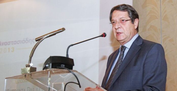 Τραγούδι r'n'b έγινε ο Νίκος Αναστασιάδης