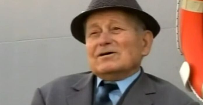 Σάλπαρε για τη «γειτονιά των αγγέλων» ο θρυλικός θερμαστής του θωρηκτού «Αβέρωφ»