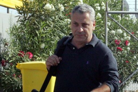 Γκρίνια και στη χαρά