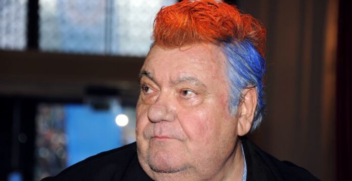 Να μπει στο μάτι της Παρί!