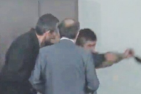 Τρόμος για τον πατέρα της Μπουλέ