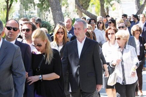 Τελευταίο «αντίο» για τον Πέτρο Κουτουμάνο