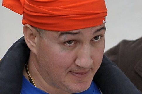 Ο Βλαστός τώρα στέλνει και εξώδικα
