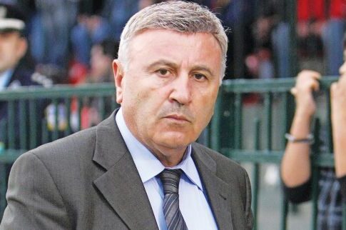 «Εφυγε» ο Θεοδωρίδης