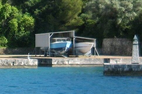 Εκαναν παλιοσίδερα τα σκάφη του Ωνάση