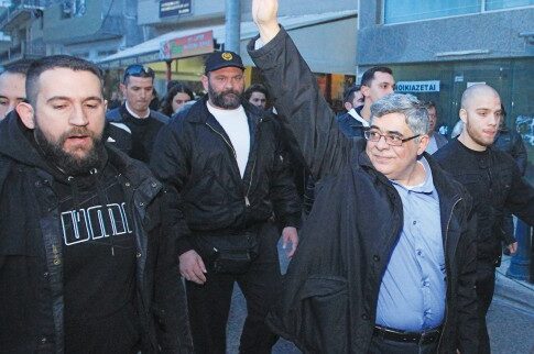 Βλέπουν και... λουκέτο για τη Χρυσή Αυγή