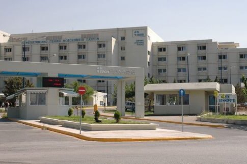 Πάρτι με γιατρούς και ροζ νοσοκόμες