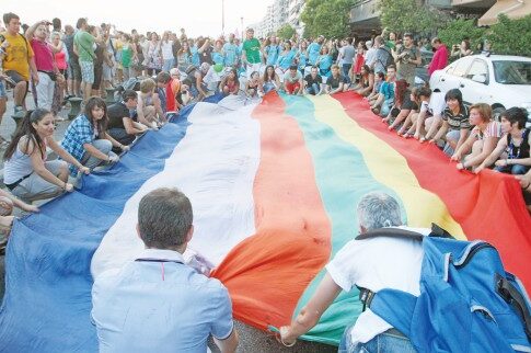Ανθιμος κατά... Gay Pride!