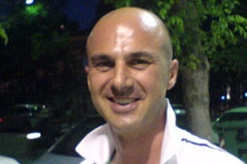 Πεντάχρονη έπεσε από τον 4ο και προσγειώθηκε στην αγκαλιά περαστικού!