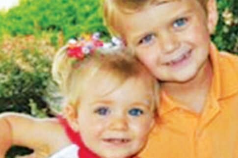 Πεντάχρονος σκότωσε με όπλο την αδελφούλα του!