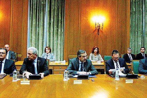 Ο Σαμαράς «κουρεύει» τις αργίες των υπουργών