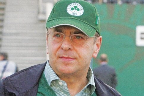 Μετακομίζει και χωρίζει από την... οικογένεια!