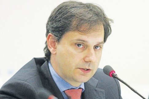 Παίζουν με το taxisnet και τα νεύρα μας!