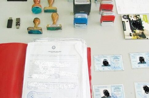Εφοριακός έστησε «χρυσή» κομπίνα
