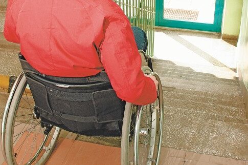 Καταπολεμούν τη σκλήρυνση εκπαιδεύοντας το ανοσοποιητικό