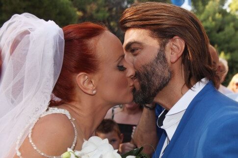 Παντρεύτηκε την... τέλεια!