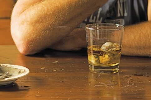 Σκεύασμα κατά της τριχόπτωσης βάζει τέλος και στον αλκοολισμό