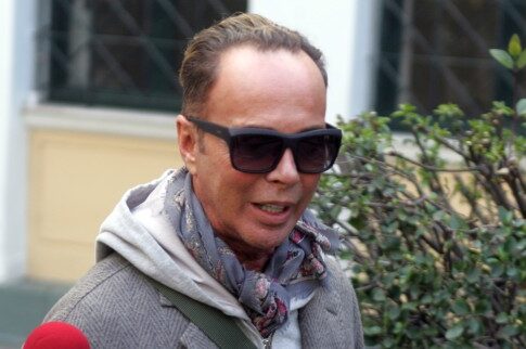 Αντίστροφη μέτρηση για τον Mr LAK