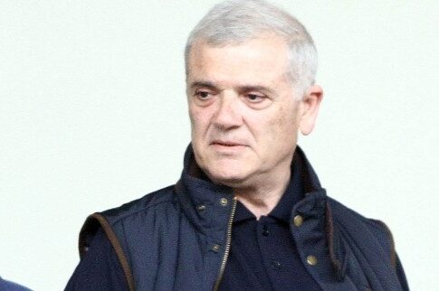 Μπαίνει το νερό στο αυλάκι