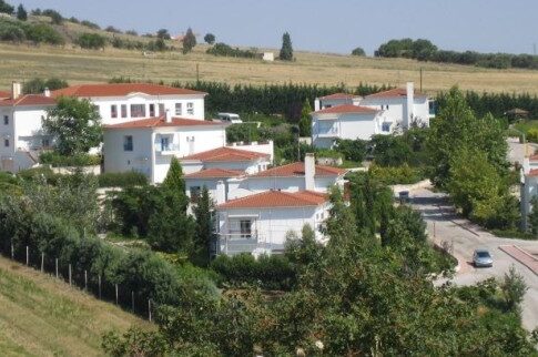 Δεκάδες SOS για τα παιδιά τους