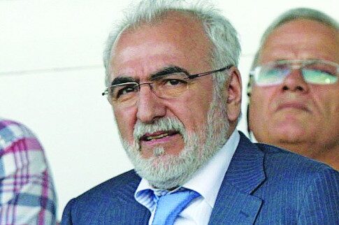 Εμφανίζει και αποκαλύπτει