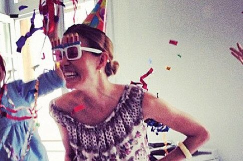 «Happy Birthday» με τρεις τούρτες!