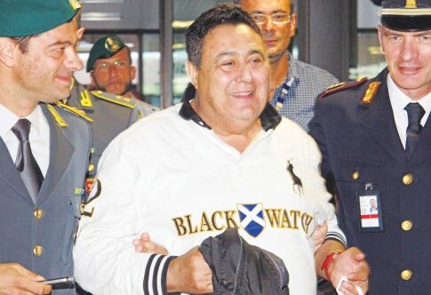 Ο «Ιταλός Πάμπλο Εσκομπάρ» φόρεσε και πάλι τις χειροπέδες