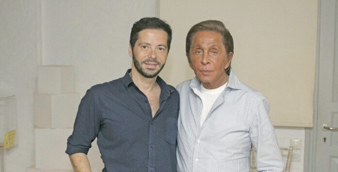 Ο Valentino (παρέα με Ψινάκη) στην «αθηναϊκή Ριβιέρα»