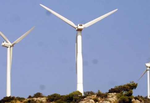 Στα... όπλα Σκυριανοί και Μεγίστης Λαύρας