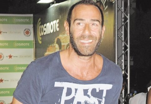 Κοινές διακοπές στη Χαλκιδική για Αντώνη Κανάκη και Κλέλια Ρένεση