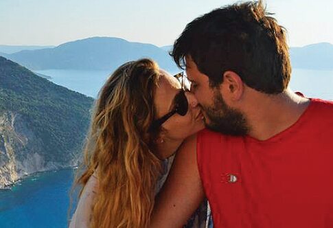 «Παίζει»... Καβάφη η κόρη του Αρσένη