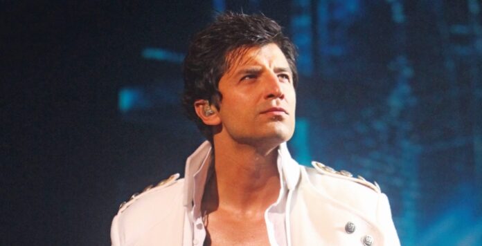 Sakis «κόμης Δράκουλας» σε νέα ταινία