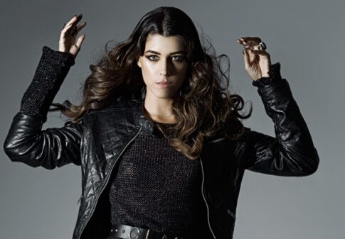 «Πετάει» η Demy!