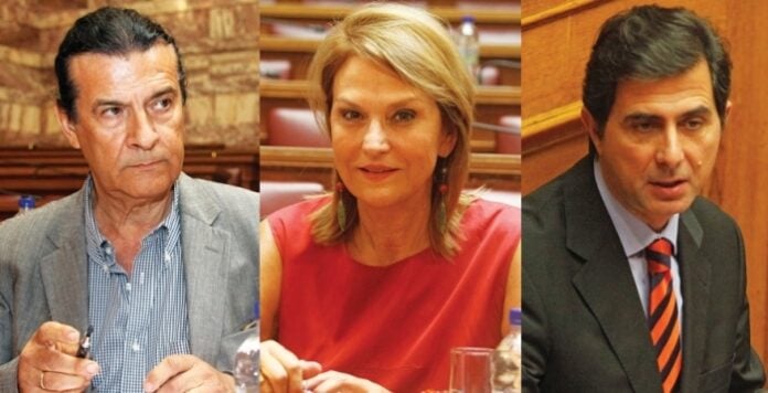 Ομοβροντία για τις γελοιότητες