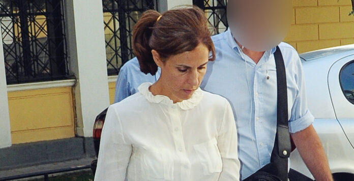 Στη φυλακή (και) η Ρεβέκκα