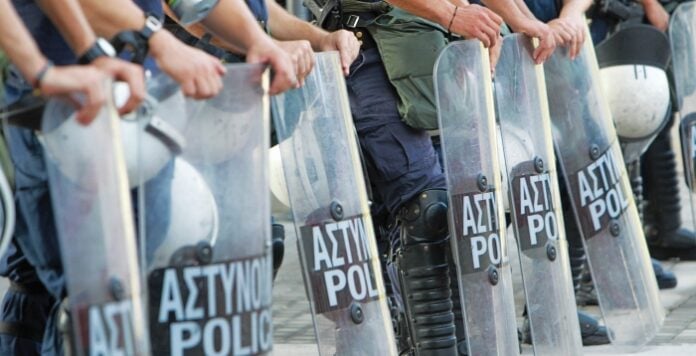Απαρτο κάστρο η Θεσσαλονίκη!