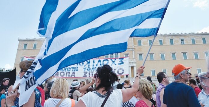 Απεργιακό τσουνάμι σε ολόκληρη τη χώρα!