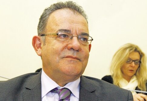 3 εκατ. Ελληνες χωρίς ασφαλιστική κάλυψη!